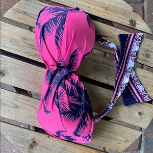 Bandeau bikini top